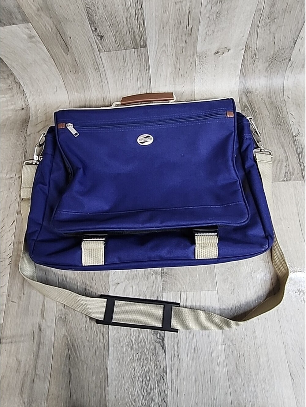 American Tourister Carry Bag 930850S, Expandable Portfolio Computer Handle Strap